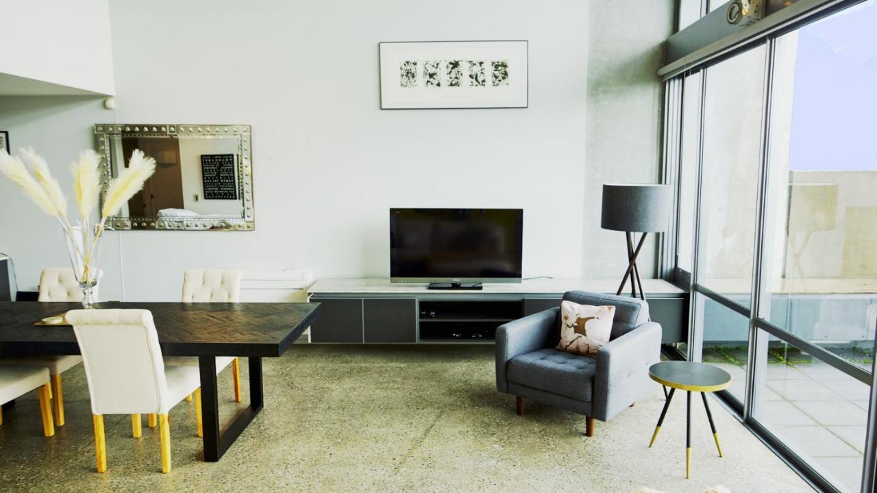 City Fringe Apartment With Sky Tower And City Views أوكلاند المظهر الخارجي الصورة