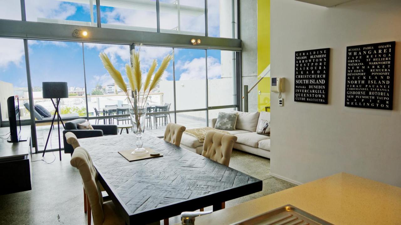 City Fringe Apartment With Sky Tower And City Views أوكلاند المظهر الخارجي الصورة