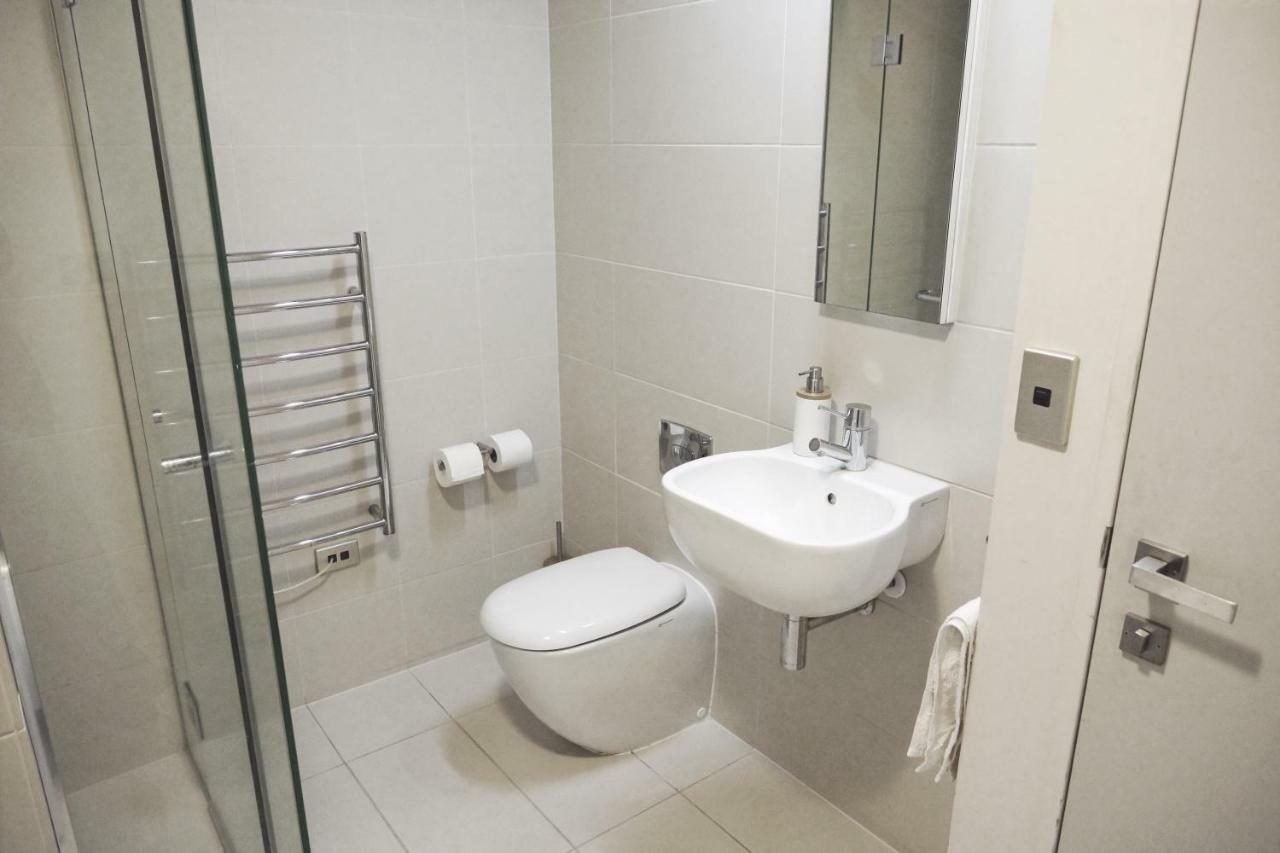 City Fringe Apartment With Sky Tower And City Views أوكلاند المظهر الخارجي الصورة